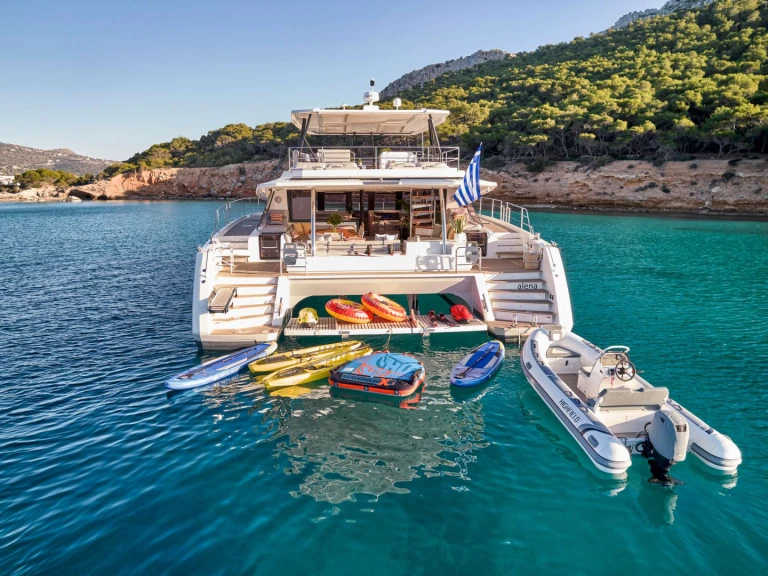 Wynajmij Luksusowy jacht z lub bez skippera Fountaine Pajot w Ateny