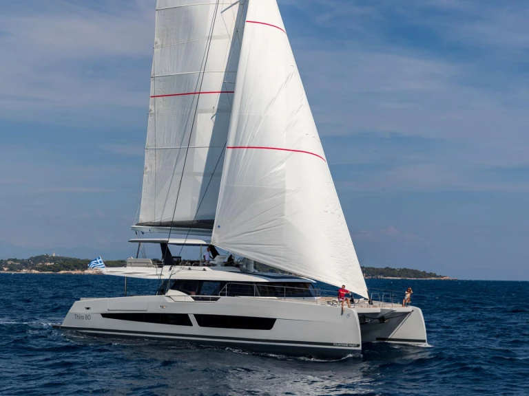 Wynajem Luksusowy jacht Fountaine Pajot z patentem 