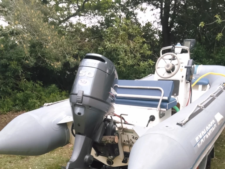 Wynajem Łódż półsztywna w Bénodet - Bombard Explorer 485 FB