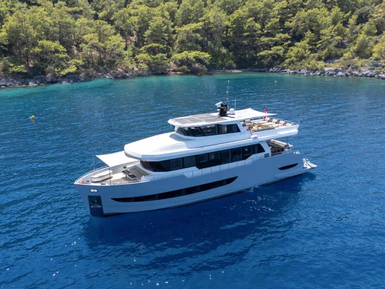 Wynajmij Custom Made PLT 85 Trawler w Goecek