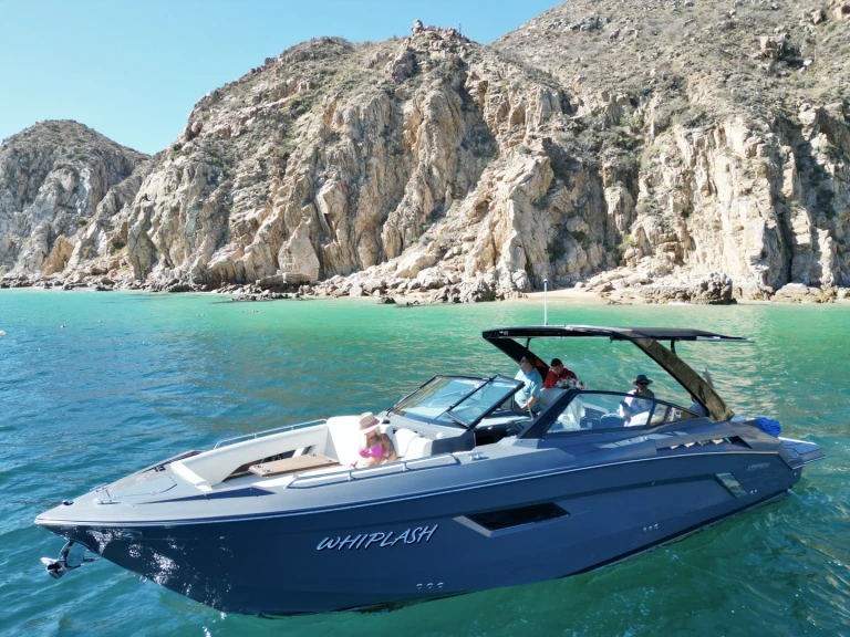 Wynajem Motorówka w Cabo San Lucas - Cruisers 350 Sundancer
