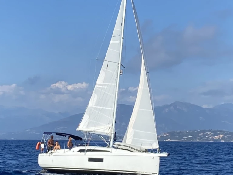 Wynajem łodzi Bénéteau Oceanis 30.1 w Ajaccio na SamBoat 