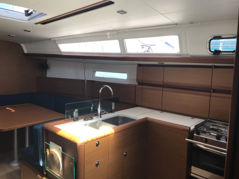 Wynajem w Ajaccio- Jeanneau Sun Odyssey 389 na SamBoat