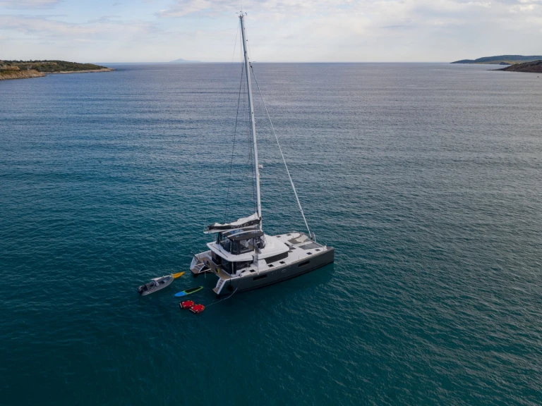 Wynajem łodzi Athens Marina tanio Lagoon 560 S2