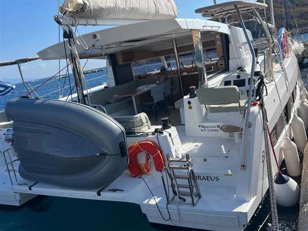 Wynajem Katamaran Bali z patentem 