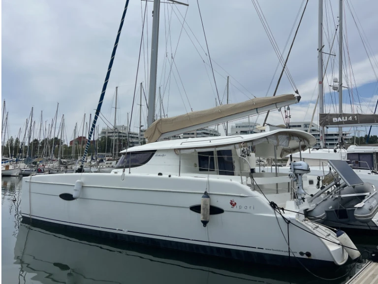 Wynajmij Fountaine Pajot Lipari 41 w Canet-en-Roussillon