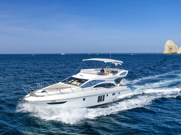 Wynajmij Motorówka z lub bez skippera Azimut w Cabo San Lucas
