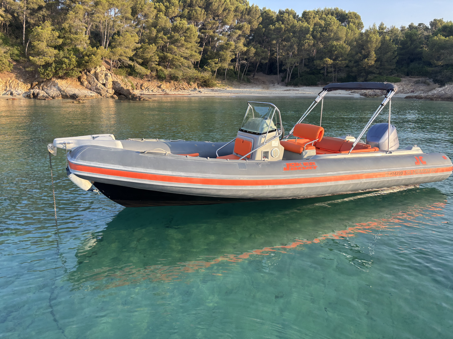 Wynajmij Ranieri Voyager 22 w Hyeres