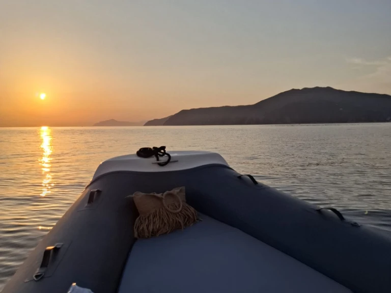 Wynajem łodzi Deiva Marina tanio Nautica Led 540 GS