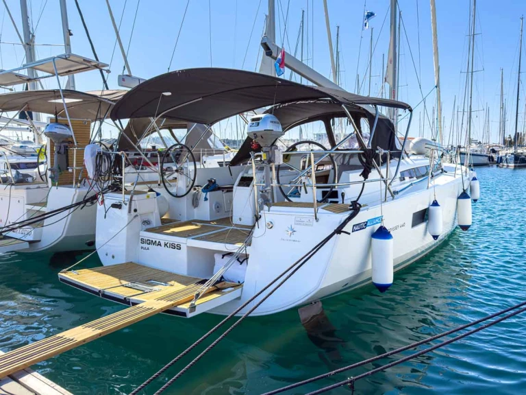 Wynajem łodzi Jeanneau Sun Odyssey 440 w Pula na SamBoat 