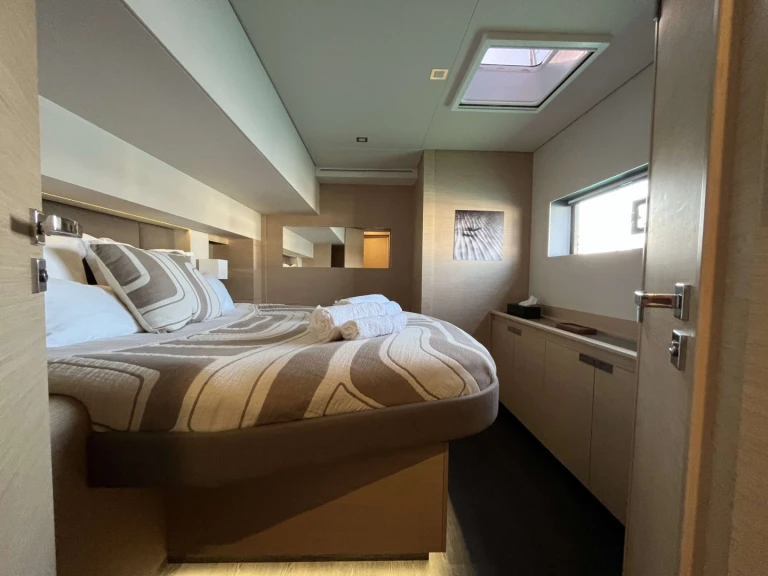 Wynajem Luksusowy jacht w Trogir - Fountaine Pajot Solomar 