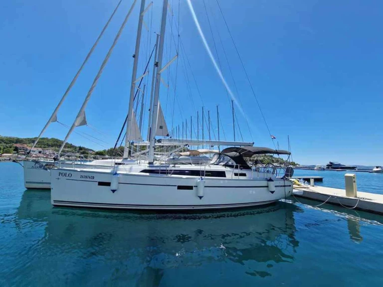Wynajem łodzi Pula tanio Cruiser 37