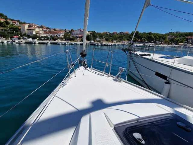 Wynajem Żaglowiec w Pula - Bavaria Cruiser 37