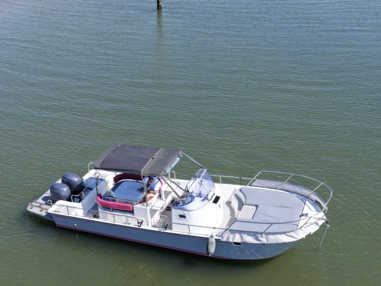 Wynajem Motorówka w Arcachon - Beacher Beacher 840
