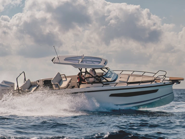Wynajem łodzi Quicksilver Navan S30 w Santa Eularia des Riu na SamBoat 