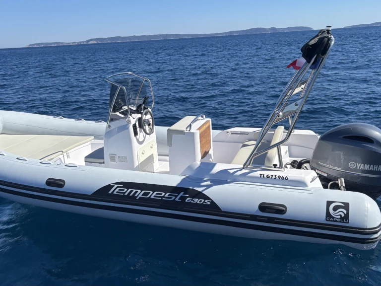 Wynajmij Capelli Tempest 630 w Le Lavandou