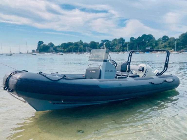 Wynajem łodzi Saint-Cast-le-Guildo tanio 3D Tender 589