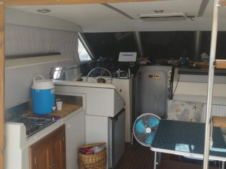 Gibert Marine Jamaica 30 między profesjonalistami a osobami prywatnymi w Trabia