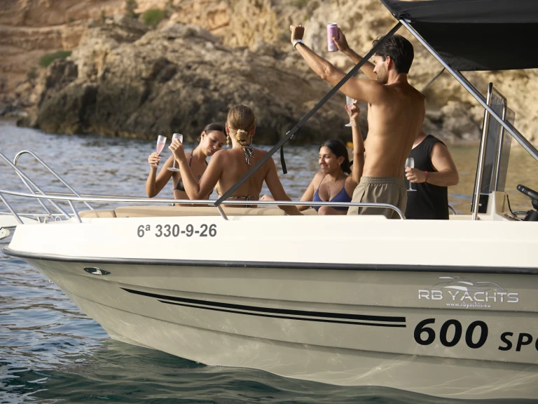 Wynajem w Sant Antoni de Portmany- Giant 600 open sport na SamBoat