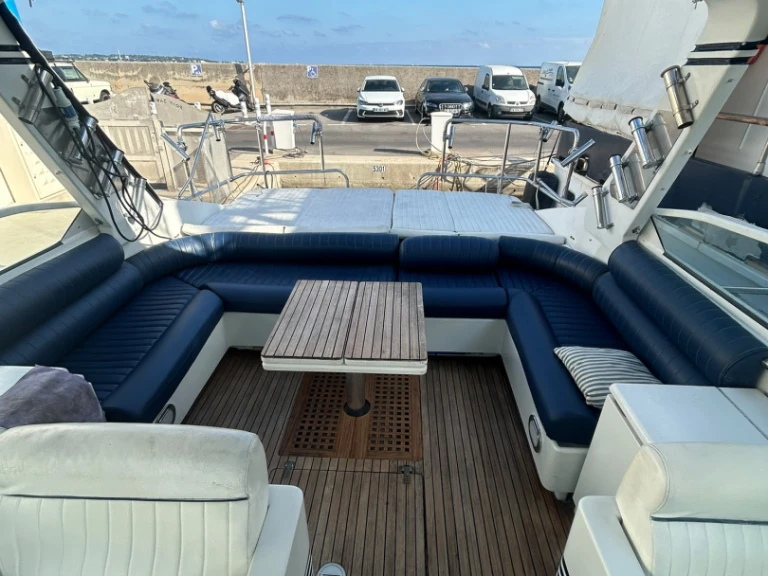 Wynajmij Pershing Pershing 40 w Golfe-Juan