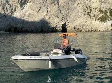 Wynajem łodzi Laganás tanio Bluewater 480