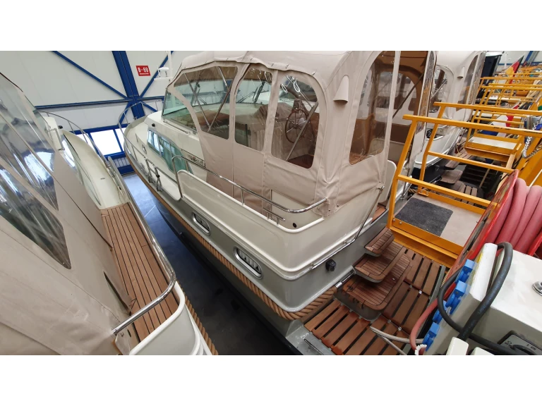 Wynajem łodzi  Linssen Grand Sturdy 30.0 AC Intero w Mirow na SamBoat 