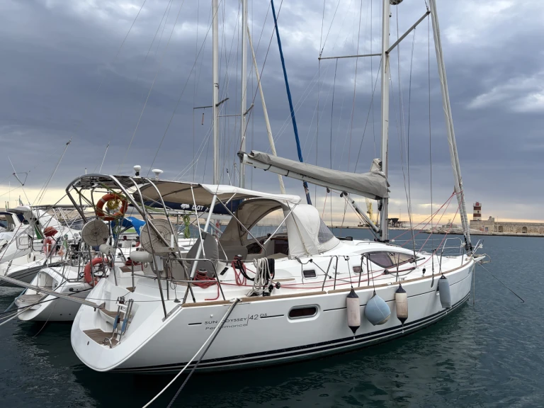 Wynajem Żaglowiec w Porto Monopoli - Jeanneau Sun odissey 42 DS Performance 
