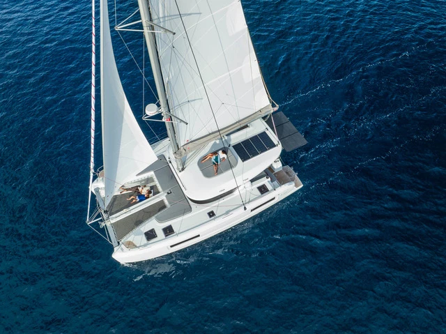 Wynajmij Katamaran z lub bez skippera Lagoon w Ajaccio
