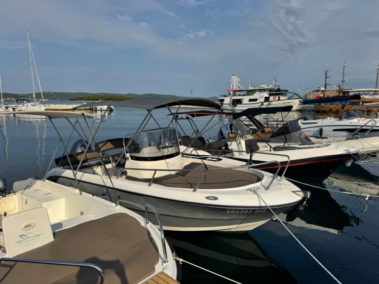Wynajmij Fisher Fisher 20 w Tkon