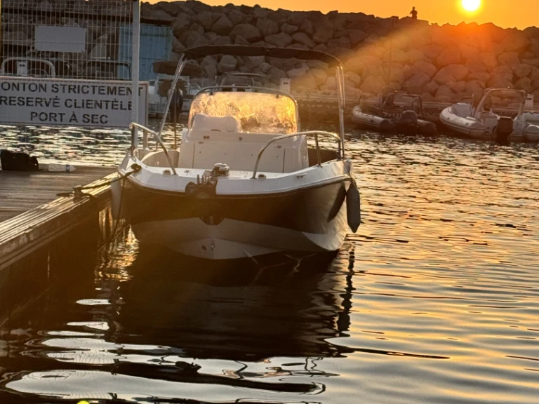 Wynajmij Quicksilver Openactiv w Francja