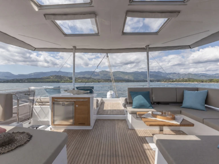 Wynajmij Luksusowy jacht z lub bez skippera Fountaine Pajot w Brytyjskie Wyspy Dziewicze