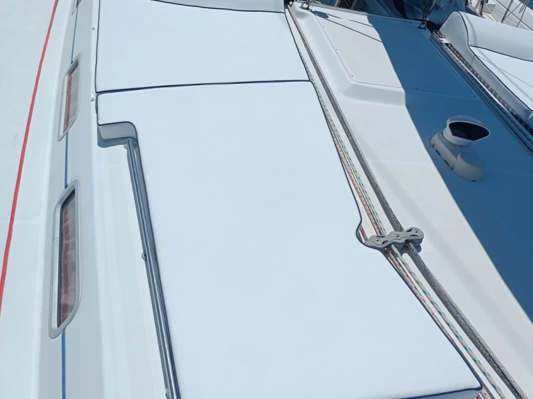 Wynajmij Bénéteau Cyclades 50.4 w Castellammare di Stabia