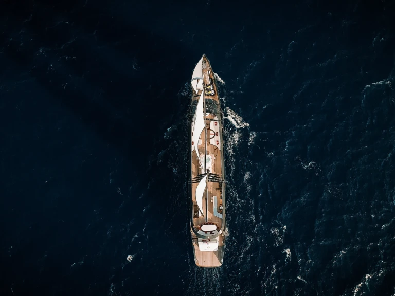 Wynajem łodzi Split tanio Luxury Sailing Yacht R