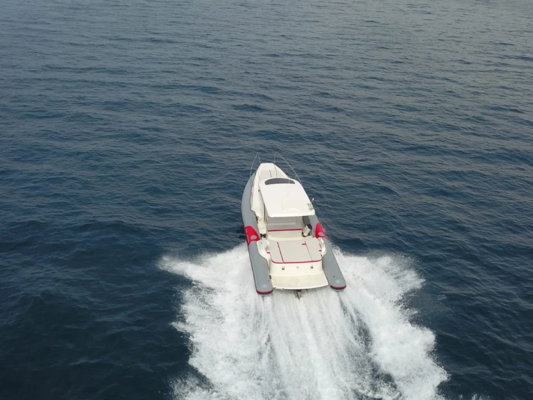 Wynajem Łódż półsztywna w Split - Bura-Boats Bura 9.5