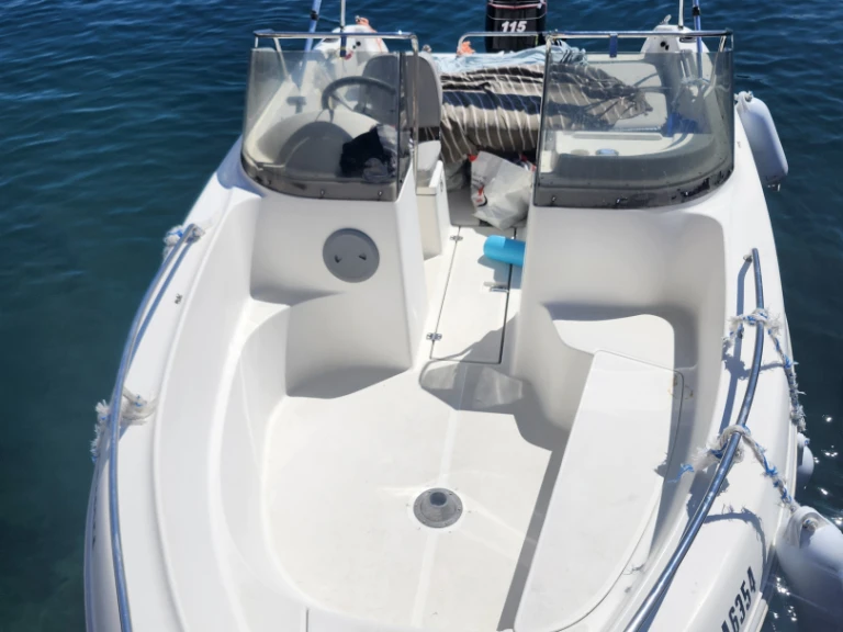 Wynajem w L'Estaque- Quicksilver Activ 505 Open na SamBoat