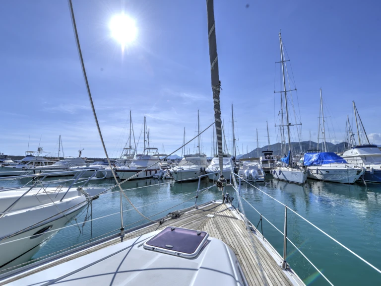 Wynajem łodzi Bavaria Bavaria 41 Cruiser w Lavagna na SamBoat 