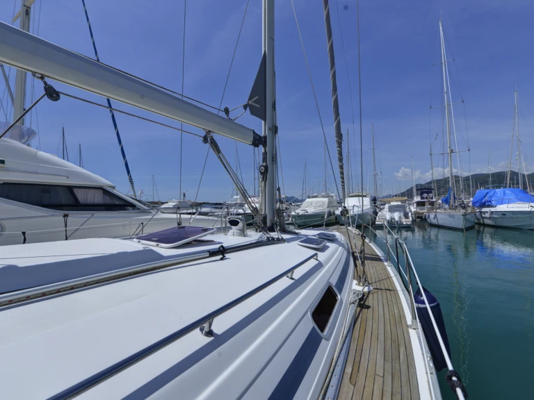 Wynajem łodzi Lavagna tanio Bavaria 41 Cruiser