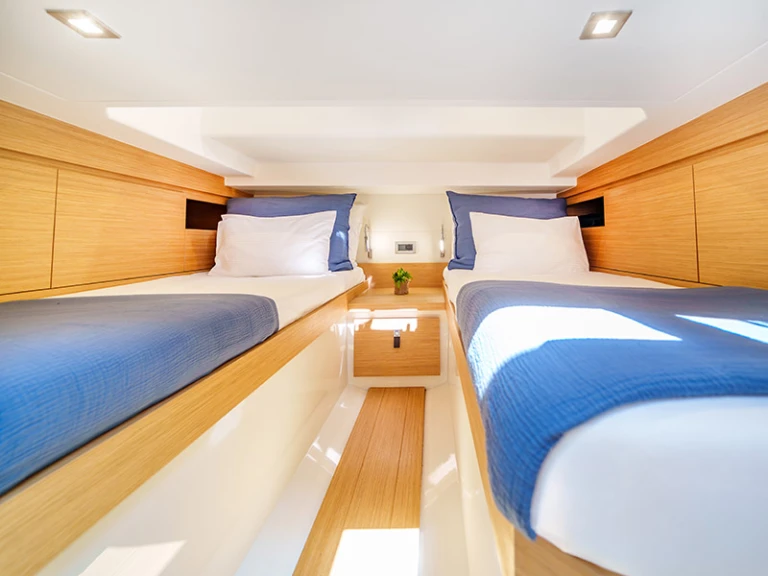 Wynajem Motorówka w Sibenik - Pardo Yachts Pardo 38