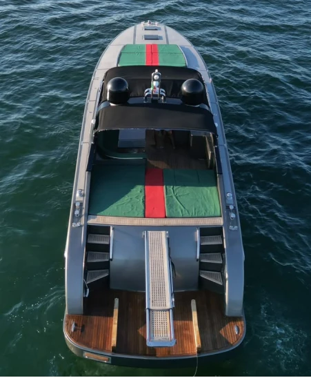 Wynajem Luksusowy jacht w Porto Cervo - Rizzardi CR 63 Top Line