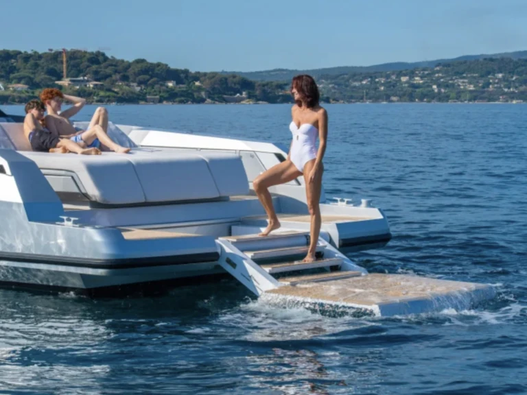 Wynajem Luksusowy jacht w Saint-Tropez - Santasevera 52
