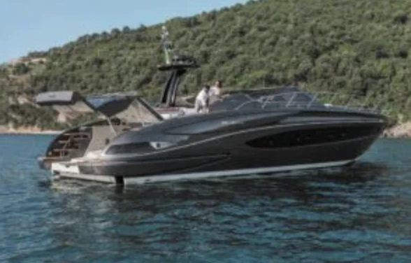 Wynajem Luksusowy jacht w Saint-Tropez - Riva Riva 68'