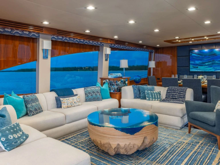 Wynajem Luksusowy jacht Viking Yachts z patentem 