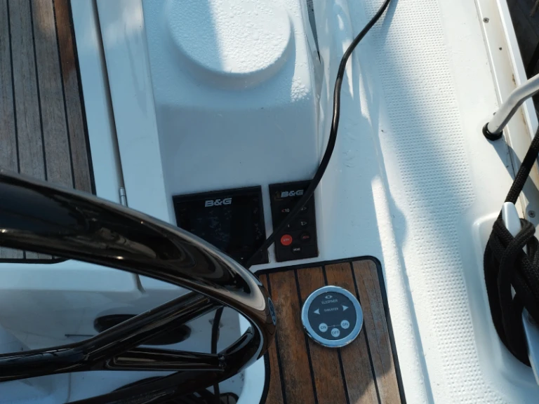 Wynajem łodzi Yerseke tanio Cruiser 37
