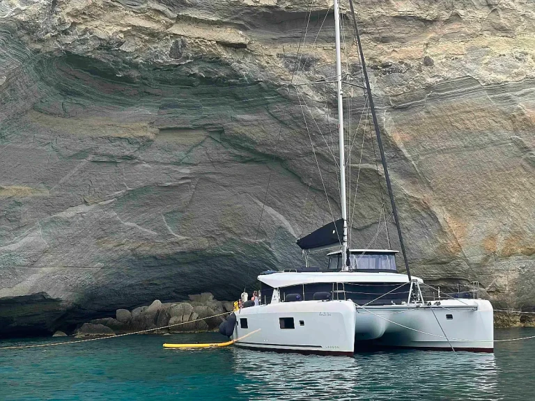 Wynajmij Lagoon Lagoon 42 w Paros (wyspa)
