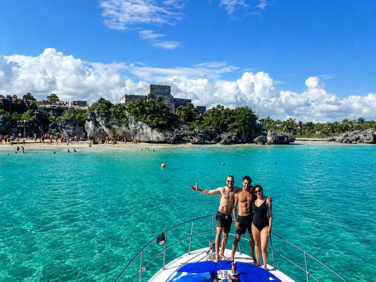 Custom Made custom między profesjonalistami a osobami prywatnymi w Puerto Aventuras