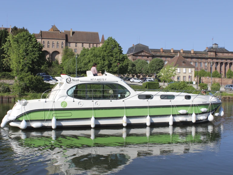 Wynajmij Motorówka z lub bez skippera Nicols Yacht w Saverne