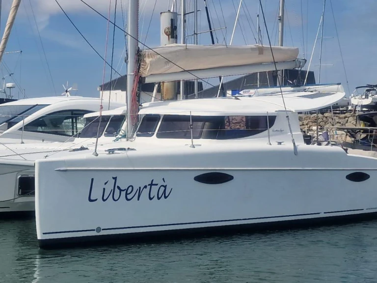 Wynajmij Katamaran z lub bez skippera Fountaine Pajot w Porto-Vecchio