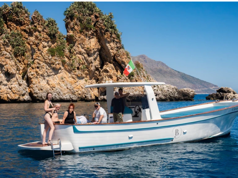 Wynajem łodzi Gozzo Siciliano w Castellammare del Golfo na SamBoat 