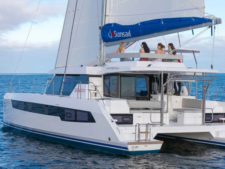 Wynajem Katamaran w Saint George -  Sunsail 424/4/4
