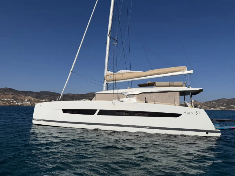 Wynajem Katamaran w Alimos - Fountaine Pajot Aura 51